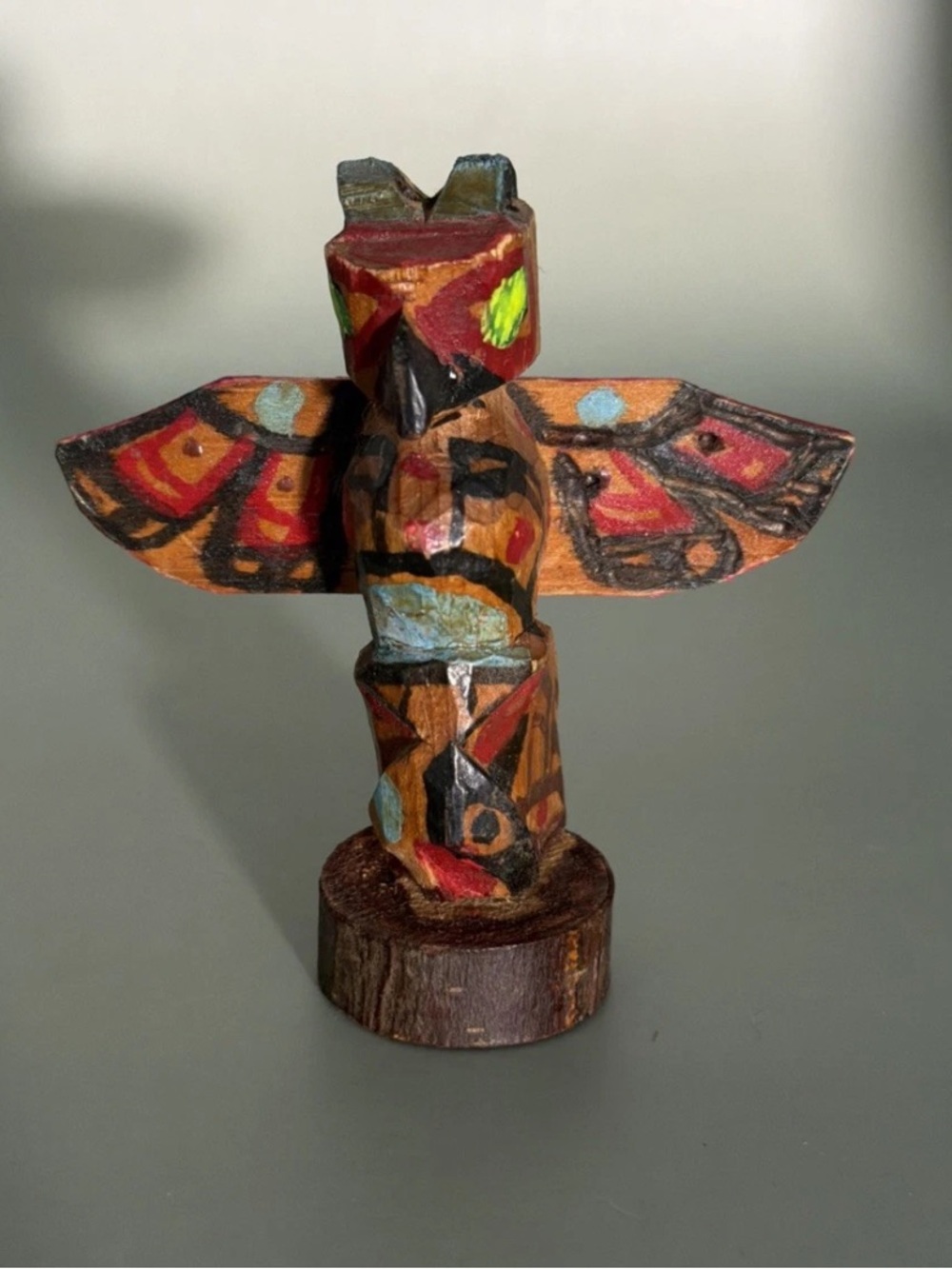 Vintage Miniature Hand Carved Nanaimo B. C. Totem Pole by Artist Stan James 3"